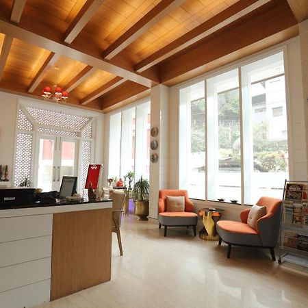 Milestone Inn & Spa Mussoorie Exterior photo
